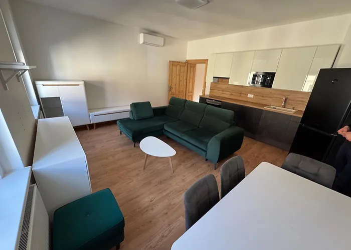 Lovely In Centre Of 브라티슬라바